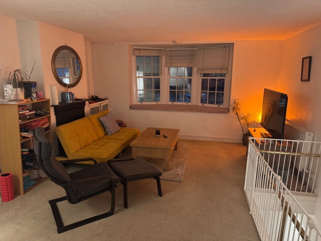 2 rooms in heart of Clifton Village Main Photo