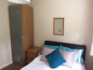 2 rooms available in Modern house Main Photo