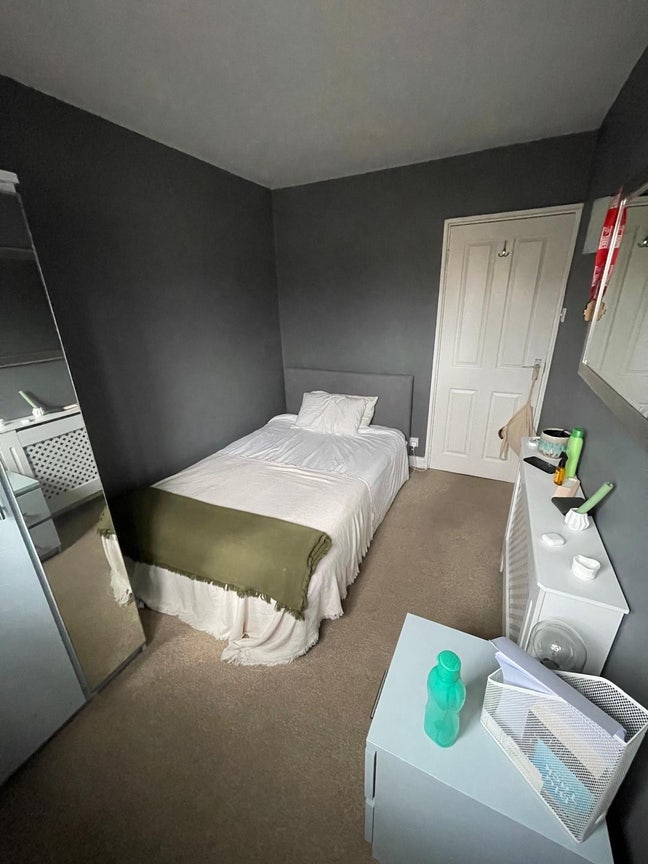 Room for Rent in Clapham Common Main Photo