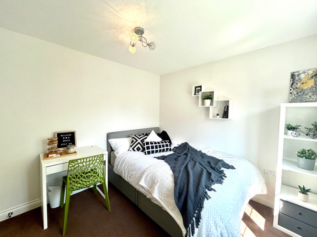 Who Lives in a House Like This 🔑 It Could Be You  Main Photo