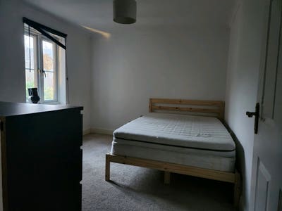 Beautiful Apartment in Gravesend  Main Photo