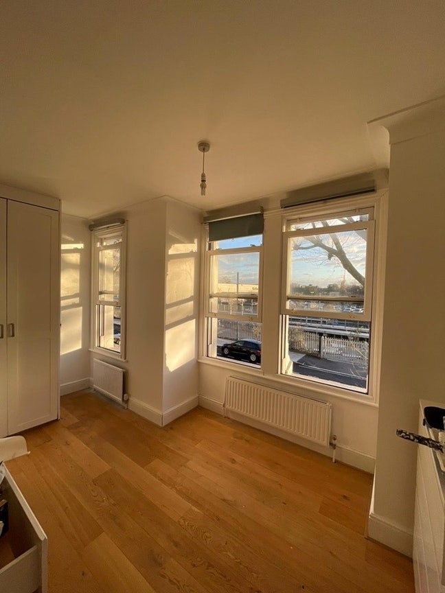 Gorgeous, bright double room! Main Photo