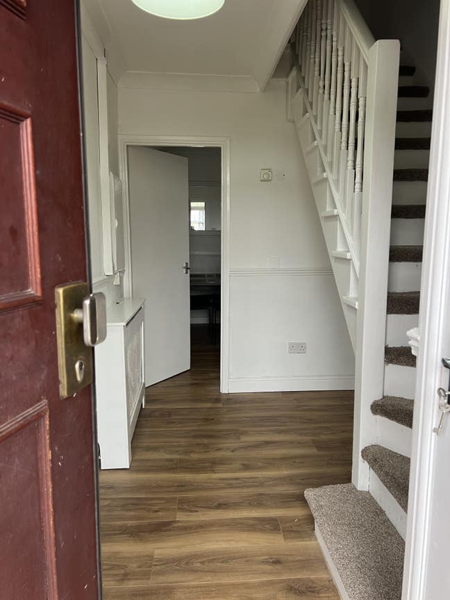 Fully furnished 2 bed flat in London  Main Photo