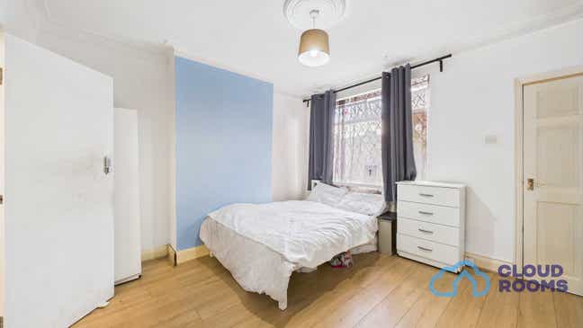 Three Double Rooms in Shared Flat– N18 🏠 Edmonton Main Photo