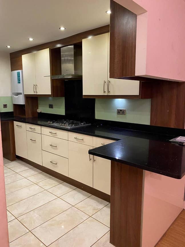 Newly renovated, large 4 bed house, great location Main Photo