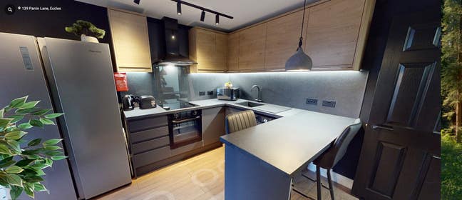 Room in a Shared House, Parrin Lane, M30 Main Photo