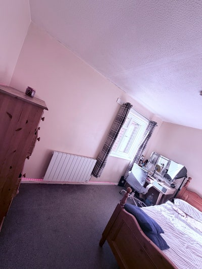 Room Available  Main Photo