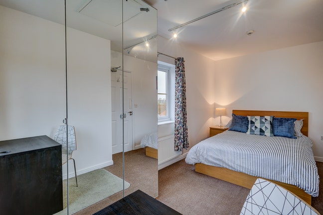 🌟Homely House - Super Location🌟 Main Photo