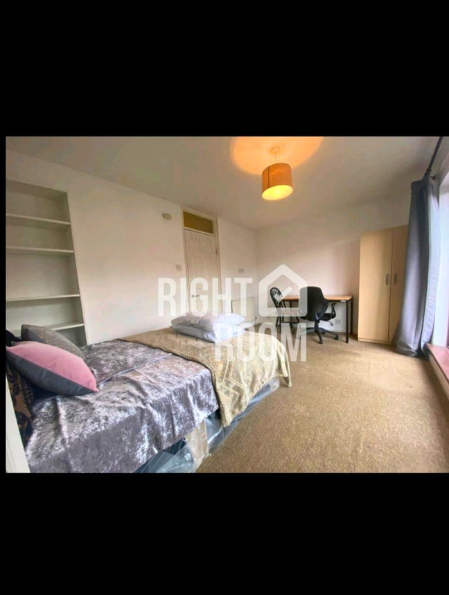 2 Huge Rooms,Thornbury Close, Stoke Newington N16☎ Main Photo