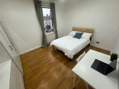 Newly Renovated house and fully furnished!  Main Photo