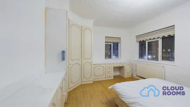 ✨ Spacious Double Room for Couple – Wembley Park ✨ Main Photo