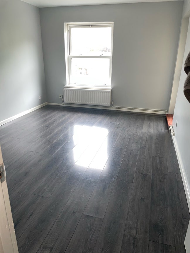 Beautiful spacious double bedroom  Main Photo