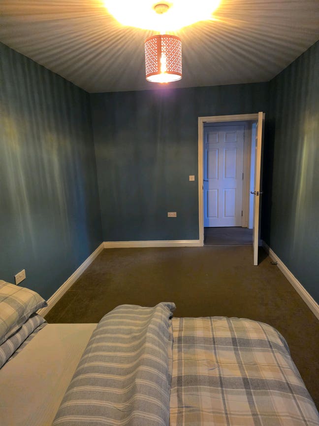 Large Room to Rent Main Photo