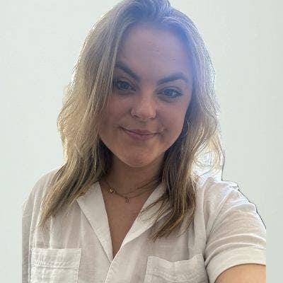 Single professional looking for a new home! Main Photo