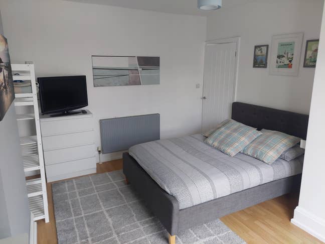 Large double ensuite bedroom available  Main Photo