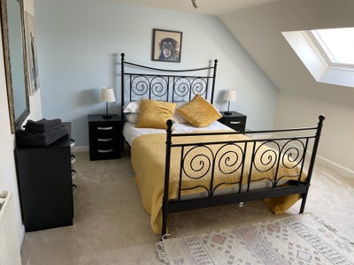 Spacious Room for Rent in Beautiful Coastal Villag Main Photo