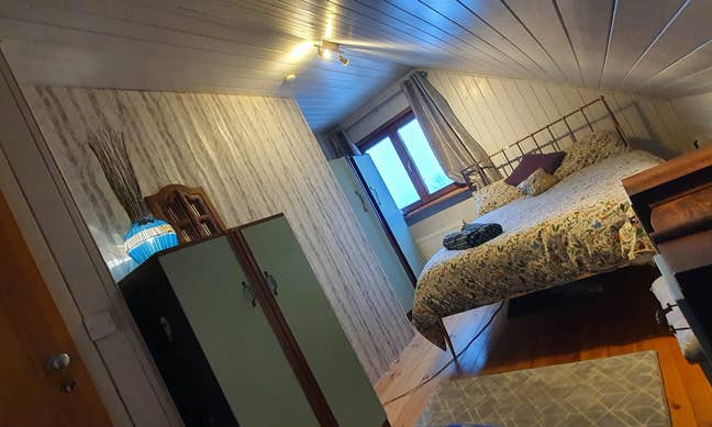 Peaceful  Room Near Stanlow, Runcorn & Northwich  Main Photo