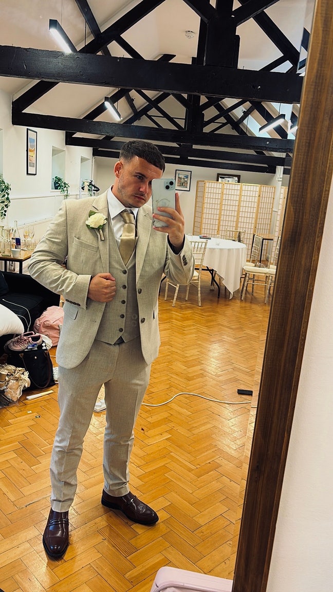 Friendly 29 Year Old Male Seeking Room or Buddy Main Photo