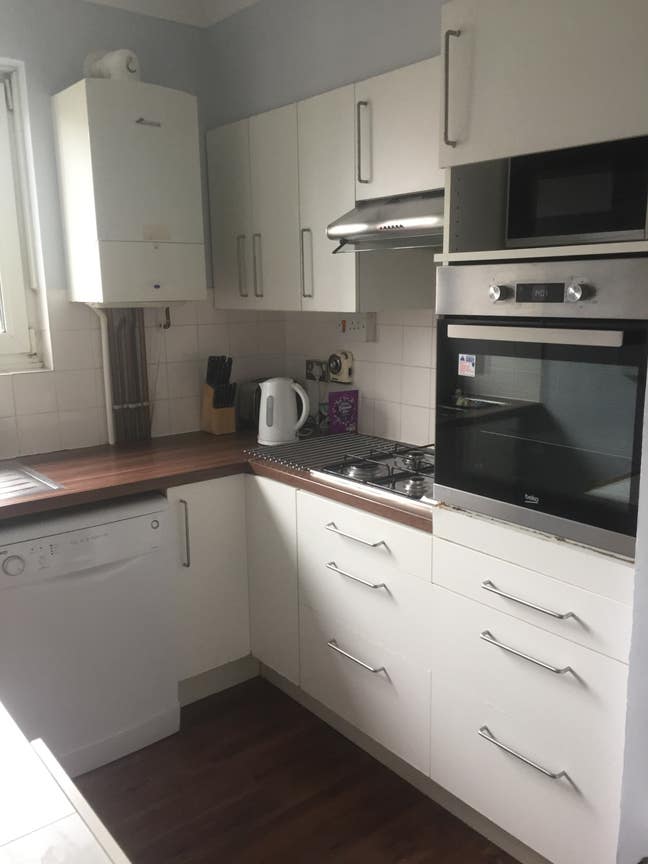 Large Double roomTooting £795 inc. bills Main Photo