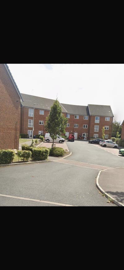 🌟 Bright Double Room with Private Bathroom  Main Photo