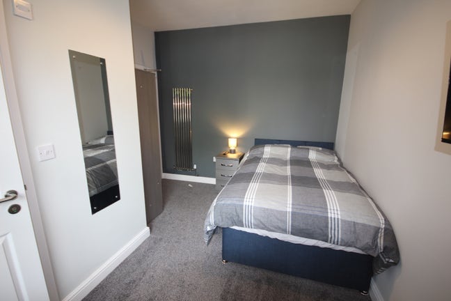 High Quality En suite Rooms To Let  Main Photo