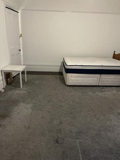 Large Double room , part furnished , Muswell Hill Main Photo