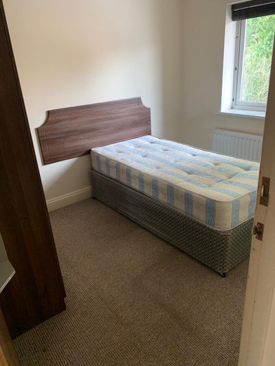 Spacious Double room  Main Photo