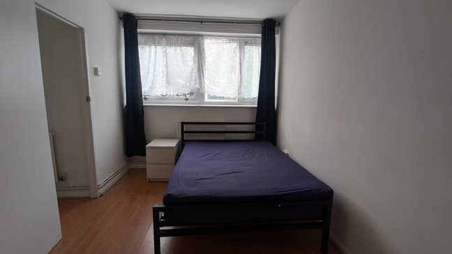 Brand New Room in E1 Main Photo