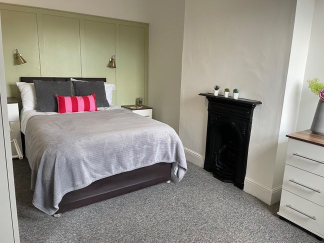 Beautiful double rooms in newly renovated house Main Photo