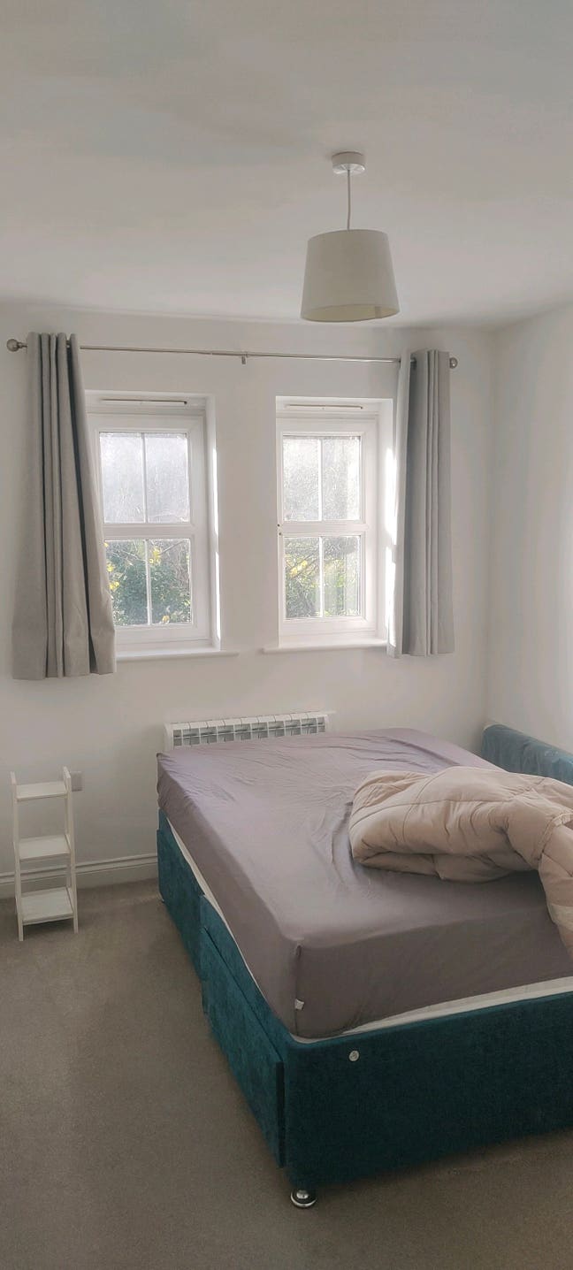 It's double room with washroom Main Photo