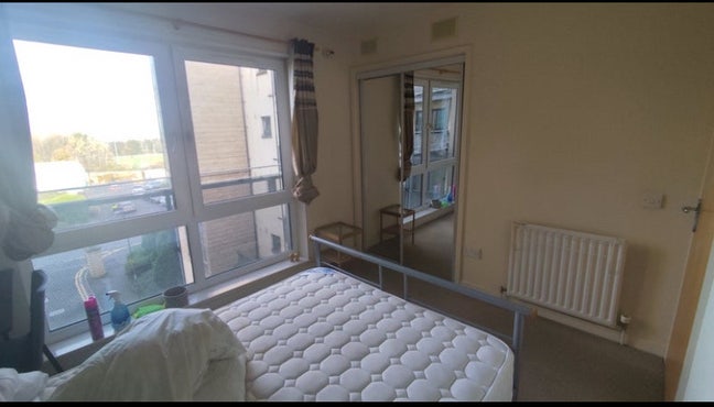 Lovely single room to rent in Leith Main Photo