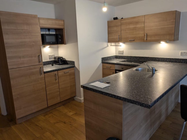 West Drayton flatmate wanted Main Photo