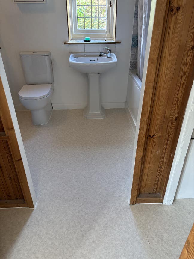 Lovely furnished en-suite room  Main Photo