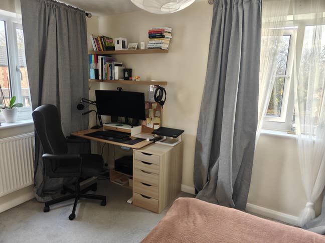 Double Room, Bills Inc. – Tidy Pro House Share (Qu Main Photo