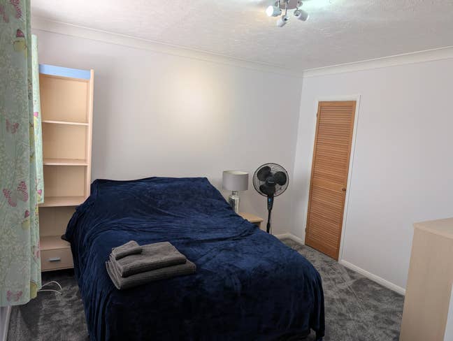 June 2026- Double room in quiet relaxed household Main Photo