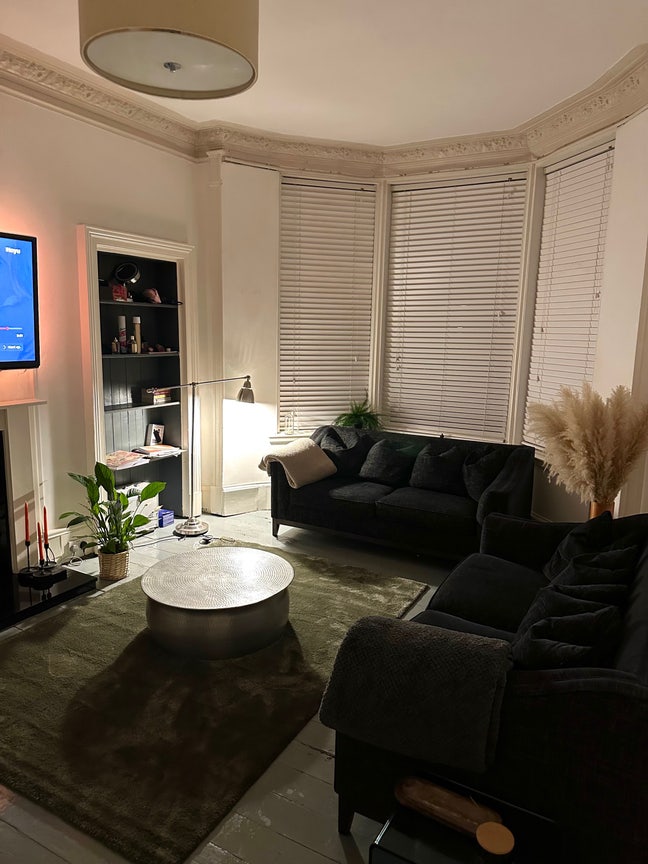 Room to rent out in Dennistoun Main Photo