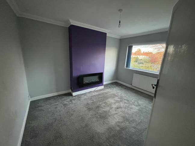 2 bedroom 1st floor maisonette with garden Main Photo