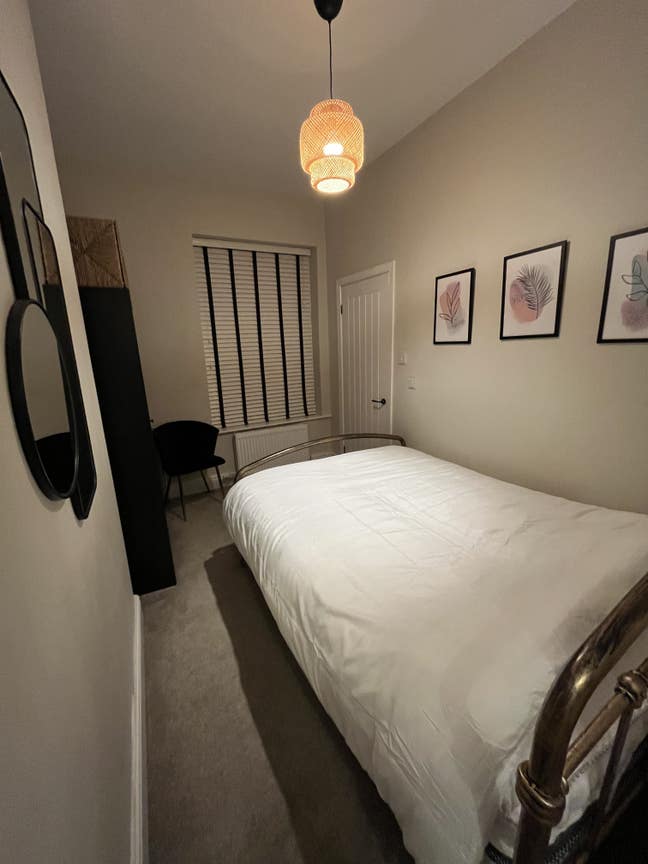 Double Rooms Available for Professionals  Main Photo