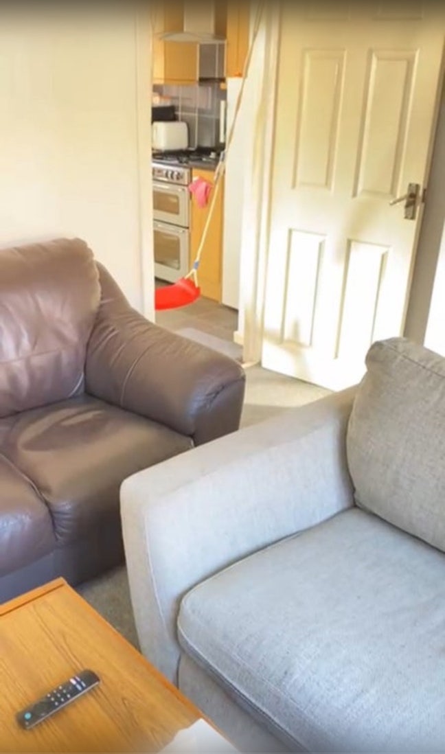 Single Room for rent Main Photo