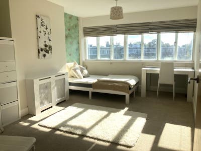 WOW-Factor Super-Large Double Room | Sun-Filled |  Main Photo