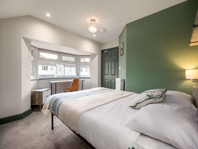 House Share Is Designed with Comfort and Community Main Photo