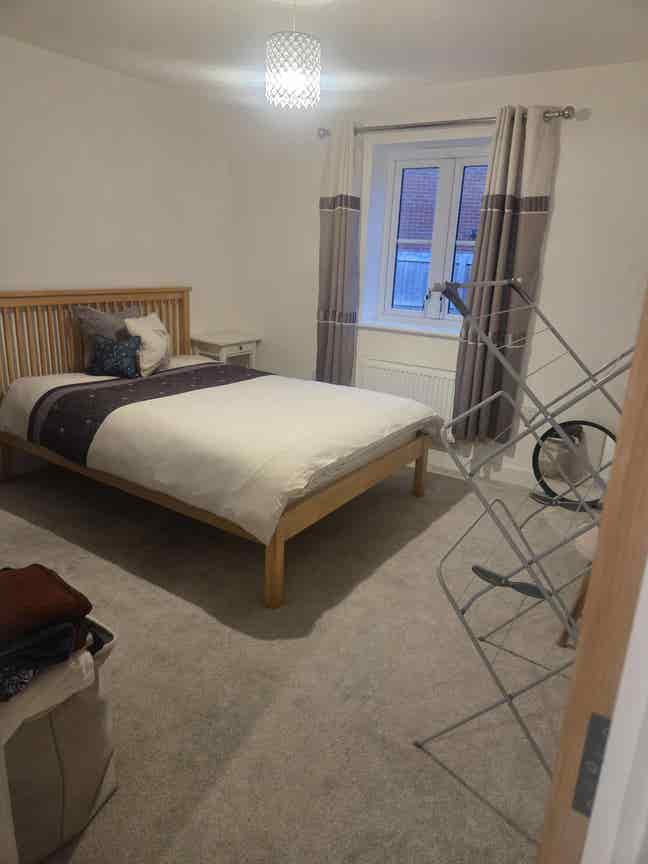 Cosy Double Room in Clutton, UK Main Photo