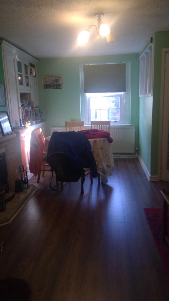 Cottage by canal small but cosy,parking  Main Photo