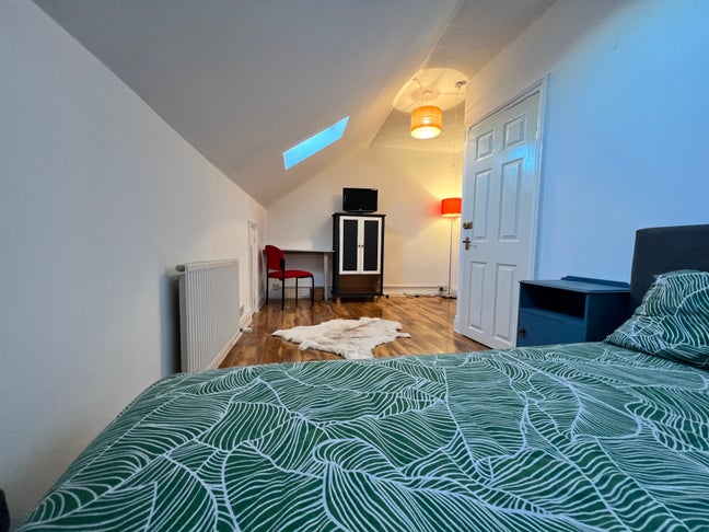 Stylish Double Room Available Main Photo