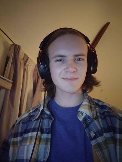 Young male looking for a friendly houseshare  Main Photo