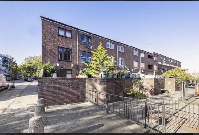 Archway 2 double rooms available from December 8th Main Photo