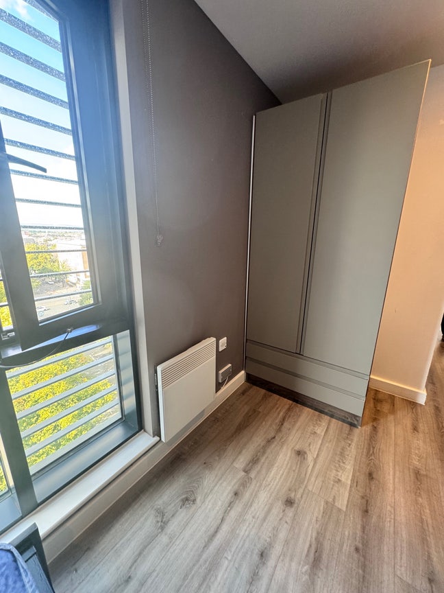 ✨ Howard Gardens – Tenancy Takeover ✨ Main Photo