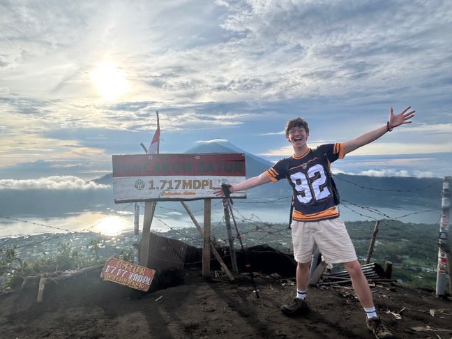 Elliot & Ollie Main Photo