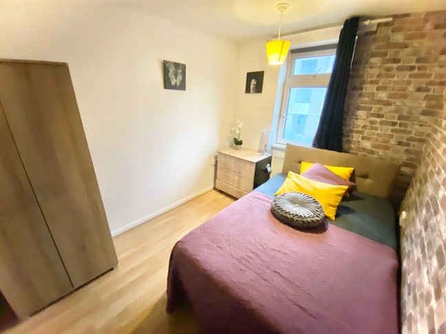 Superior Double Room at Canary Wharf Main Photo