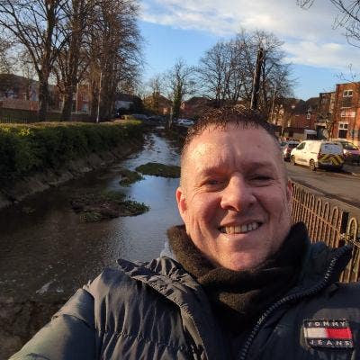 41 year old Male seeks a double room Main Photo